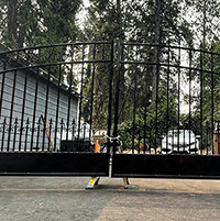 gate with extension thumbnail